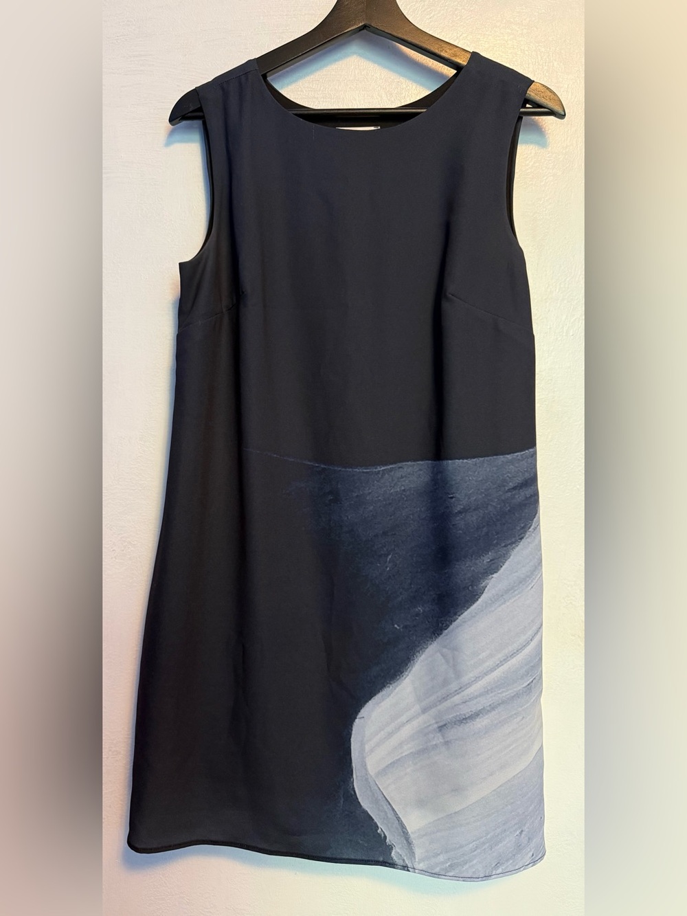 Le Galeriste Abstract Shift Dress - Made in Montreal